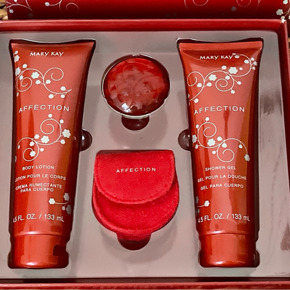 Mary Kay Affection gift set body lotion, shower gel, solid perfume New